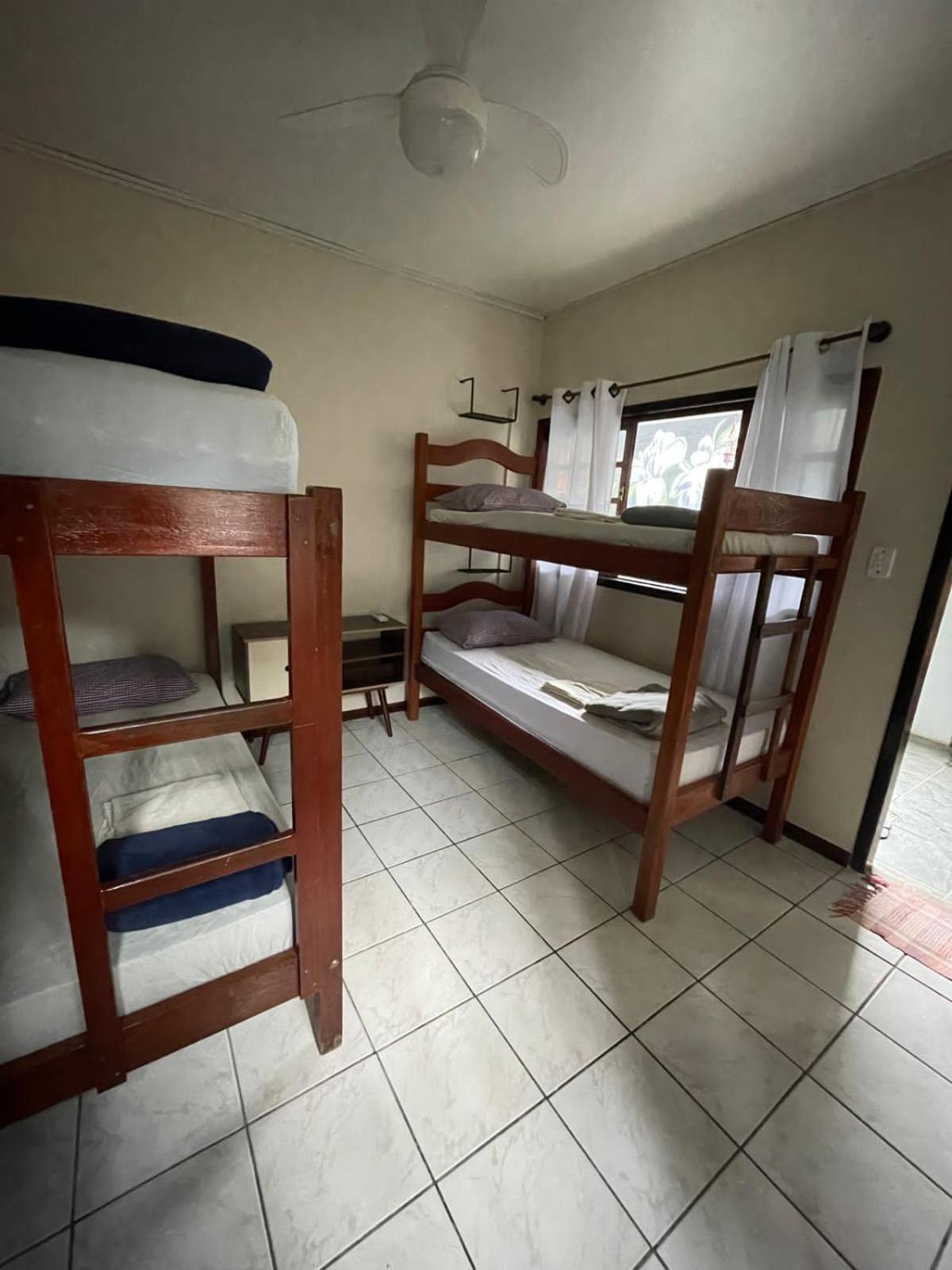 Mahalo Hostel Vila do Abraao Ngoại thất bức ảnh