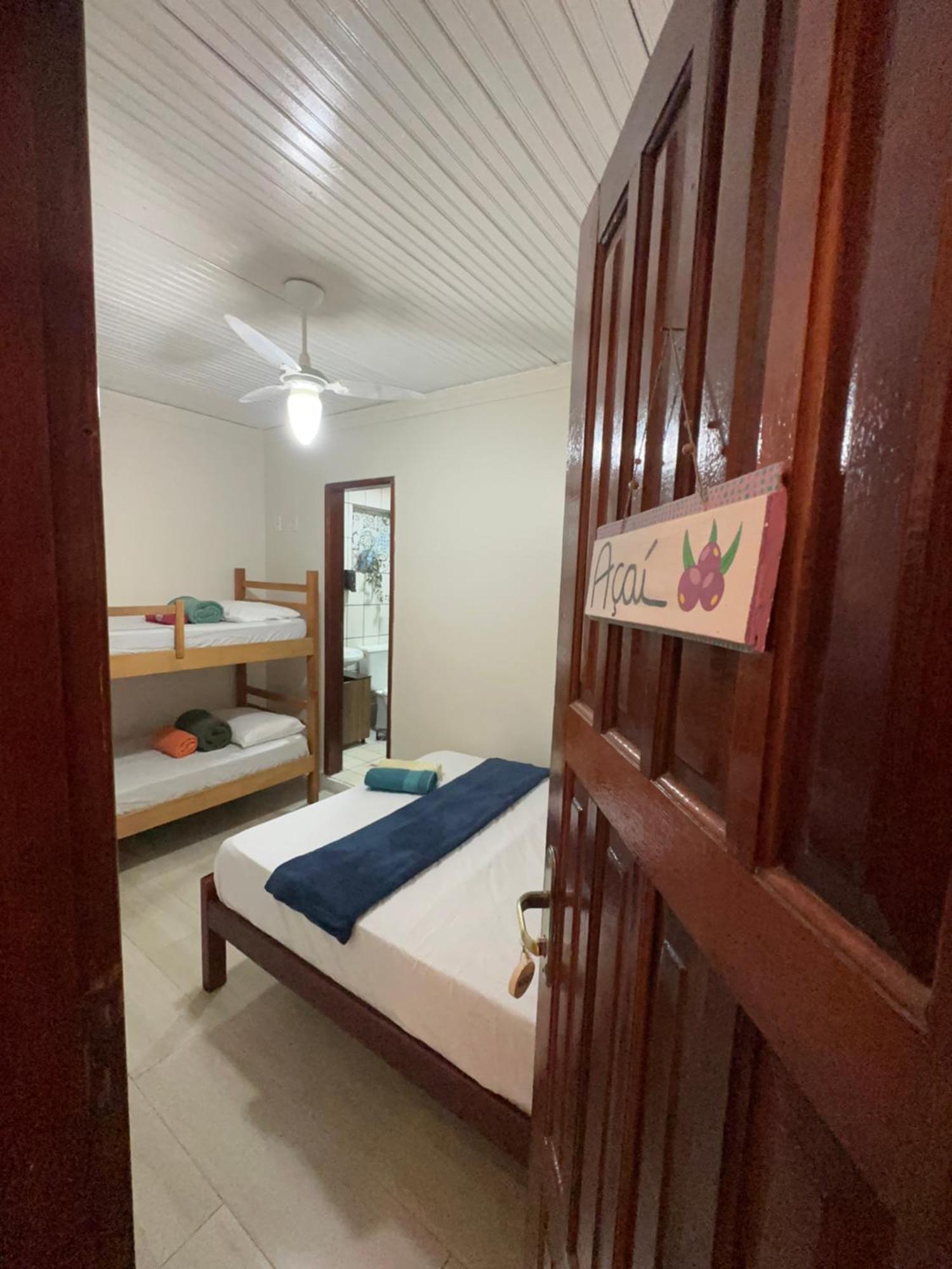 Mahalo Hostel Vila do Abraao Ngoại thất bức ảnh