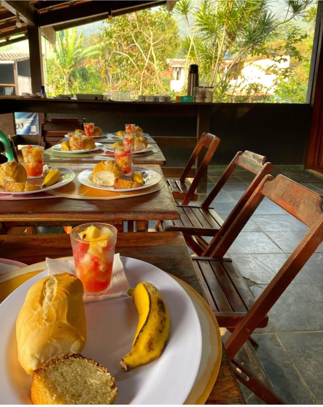 Mahalo Hostel Vila do Abraao Ngoại thất bức ảnh