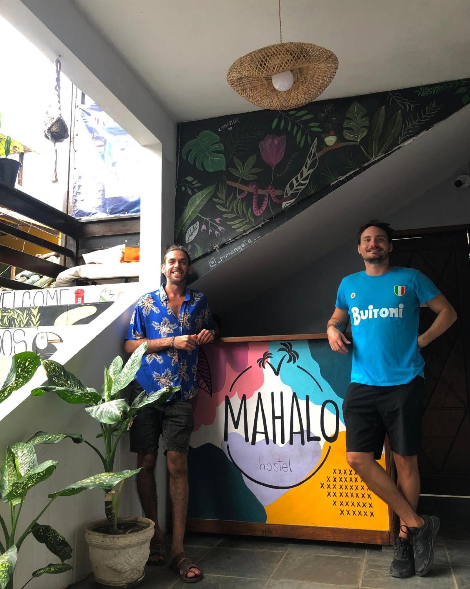 Mahalo Hostel Vila do Abraao Ngoại thất bức ảnh